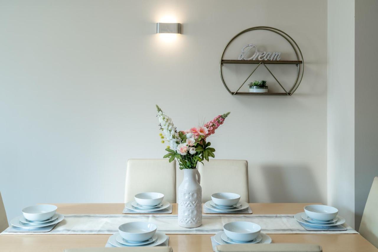 Spacious 2 Bedroom Apartment - Sleeps 6 ブライトン エクステリア 写真